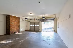 904 Abingdon Ct, Stone Mountain, GA 30083 - Photo 30