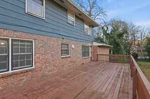 904 Abingdon Ct, Stone Mountain, GA 30083 - Photo 4