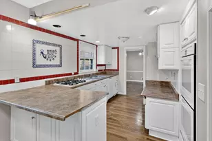 904 Abingdon Ct, Stone Mountain, GA 30083 - Photo 12