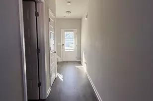 204 Vineyard Ridge Dr, Griffin, GA 30223 - Photo 4