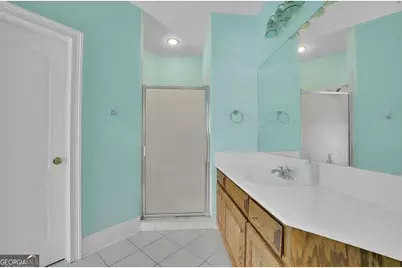 8225 Seven Oaks Drive, Jonesboro, GA 30236 - Photo 18