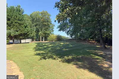 8225 Seven Oaks Drive, Jonesboro, GA 30236 - Photo 6