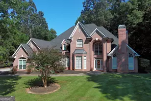 8225 7 Oaks Dr, Jonesboro, GA 30236 - Photo 1