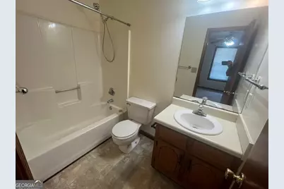 986 Locust Drive NE, Conyers, GA 30012 - Photo 8