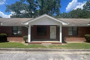 986 Locust Dr NE, Conyers, GA 30012 - Photo 12