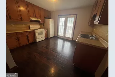 982 Locust Drive NE, Conyers, GA 30012 - Photo 6