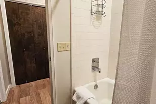 211 Wendwood Dr, Statesboro, GA 30458 - Photo 28