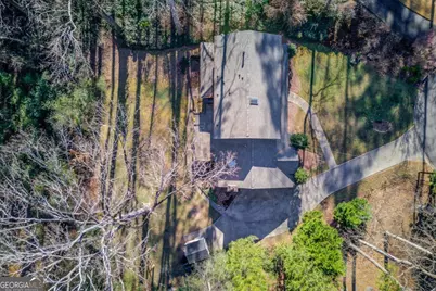 200 Spalding Circle NE, Sandy Springs, GA 30328 - Photo 60