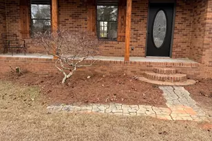 107 Trojan Cir NE, Milledgeville, GA 31061 - Photo 2