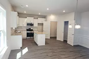 309 Melanie Ct, Bowdon, GA 30108 - Photo 4