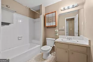 124 Hickory Dr, Peachtree City, GA 30269 - Photo 18