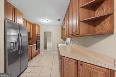 124 Hickory Drive, Peachtree City, GA 30269 - Photo 8
