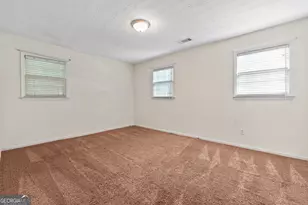 124 Hickory Dr, Peachtree City, GA 30269 - Photo 16