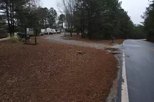 201 Pobiddy Spur, Thomaston, GA 30286 - Photo 2