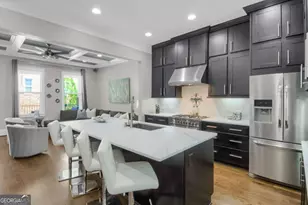 328 Brownstones Cir NE, Atlanta, GA 30312 - Photo 4