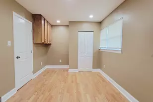 4491 Glade Rd, Forest Park, GA 30297 - Photo 12