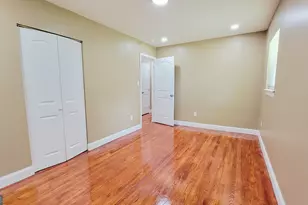 4491 Glade Rd, Forest Park, GA 30297 - Photo 18