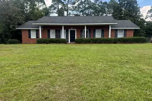 107 Belair Dr, Statesboro, GA 30461 - Photo 2