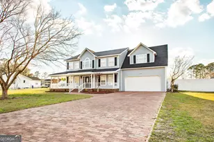 109 Diane Dr, Waycross, GA 31503 - Photo 1