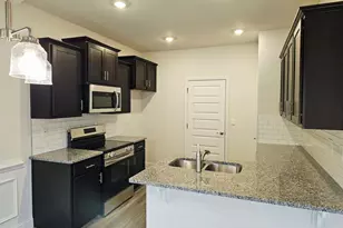 313 Melanie Ct, Bowdon, GA 30108 - Photo 4