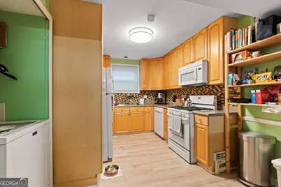 5400 Roswell Road #APT L6, Sandy Springs, GA 30342 - Photo 6