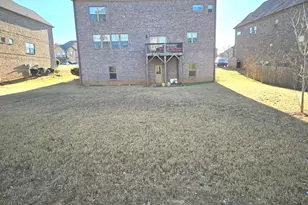 615 Birkdale Dr, Fairburn, GA 30213 - Photo 2