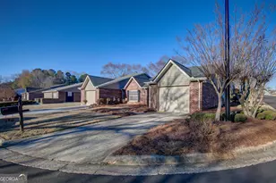 180 Monmouth Dr, Fayetteville, GA 30214 - Photo 22