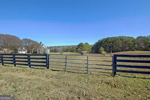 220 Joe Roberts Rd, Newnan, GA 30263 - Photo 96