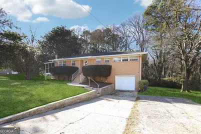 129 Tye Street, Stockbridge, GA 30281 - Photo 2