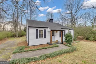 69 Bailey Dr, Newnan, GA 30263 - Photo 2