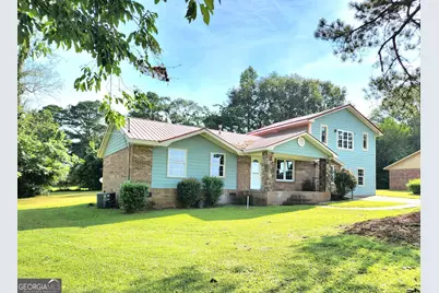 105 Wilson Street, Greensboro, GA 30642 - Photo 1