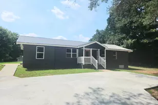 109 Reynolds Dr, Greensboro, GA 30642 - Photo 1