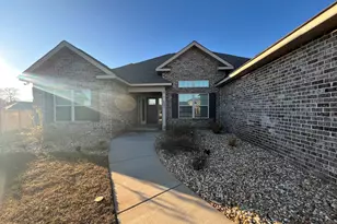 122 Boundary Dr, Warner Robins, GA 31088 - Photo 2