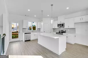 327 Dresden Circle, Tucker, GA 30084 - Photo 6