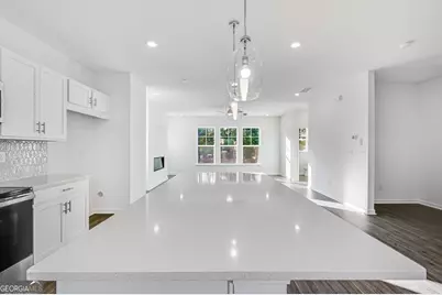 327 Dresden Circle, Tucker, GA 30084 - Photo 10