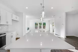 327 Dresden Circle, Tucker, GA 30084 - Photo 10