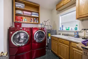 100 Briarmoor Dr, Warner Robins, GA 31088 - Photo 52