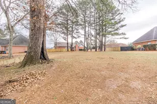 100 Briarmoor Dr, Warner Robins, GA 31088 - Photo 8