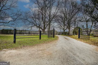 2049 Midway Church Road, Newborn, GA 30056 - Photo 8