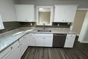 6104 Blair St NE, Covington, GA 30014 - Photo 8