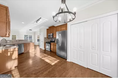 1193 Station Center Boulevard, Suwanee, GA 30024 - Photo 8