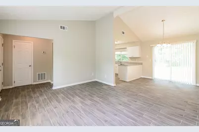 3865 Scarsborough Drive, Lawrenceville, GA 30044 - Photo 2