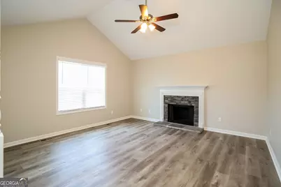 83 Greatwood Drive, White, GA 30184 - Photo 2