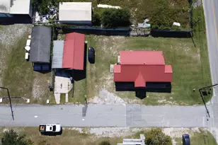 118 Pierce Ave, Swainsboro, GA 30401 - Photo 2