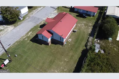 118 Pierce Avenue, Swainsboro, GA 30401 - Photo 6