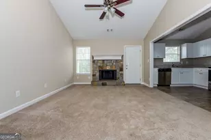 219 Wagon Wheel Dr, Rex, GA 30273 - Photo 2