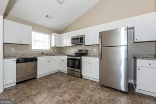 219 Wagon Wheel Dr, Rex, GA 30273 - Photo 6