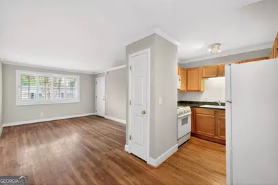 1990 Wellbourne Drive NE #APT 7, Atlanta, GA 30324 - Photo 10