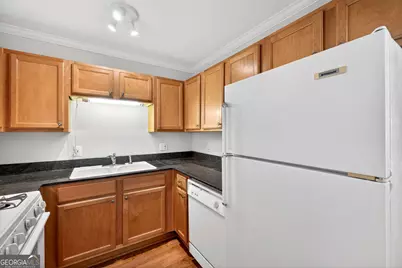 1990 Wellbourne Drive NE #APT 7, Atlanta, GA 30324 - Photo 12