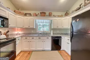 105 Evergreen Rd, Hiawassee, GA 30546 - Photo 12